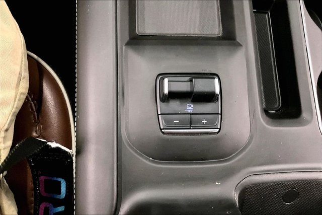 2024 GMC Sierra 2500HD Denali Ultimate 4x4-Diesel-Sunroof-Htd/Cooled Massaging Leather