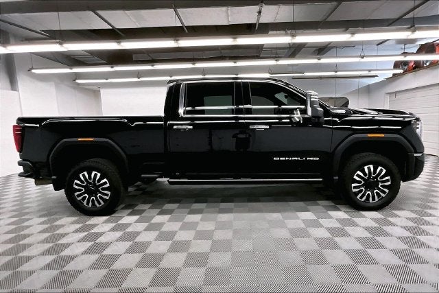 2024 GMC Sierra 3500HD Denali Ultimate 4x4-Diesel-Sunroof-Htd/Cooled Massaging Leather