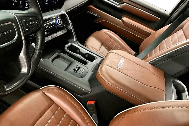 2024 GMC Sierra 3500HD Denali Ultimate 4x4-Diesel-Sunroof-Htd/Cooled Massaging Leather