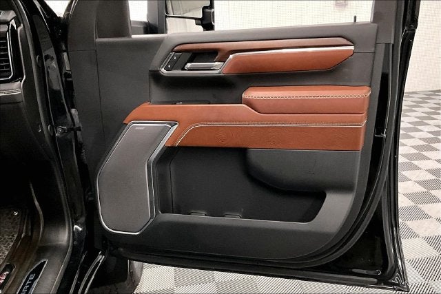 2024 GMC Sierra 3500HD Denali Ultimate 4x4-Diesel-Sunroof-Htd/Cooled Massaging Leather