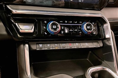 2024 GMC Sierra 3500HD Denali Ultimate 4x4-Diesel-Sunroof-Htd/Cooled Massaging Leather