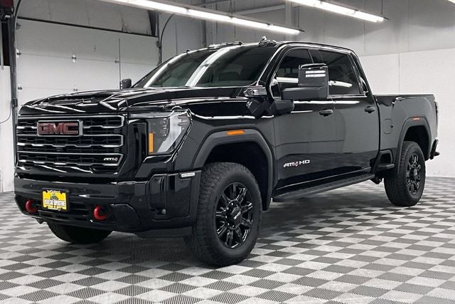 2025 GMC Sierra 2500HD AT4