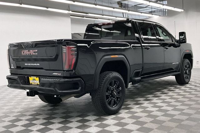 2025 GMC Sierra 2500HD AT4