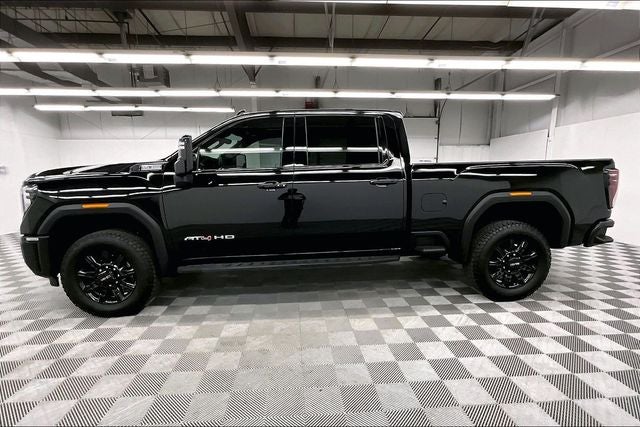 2025 GMC Sierra 2500HD AT4