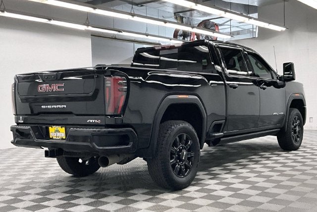 2025 GMC Sierra 2500HD AT4