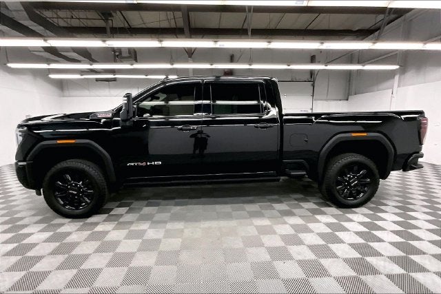 2025 GMC Sierra 2500HD AT4