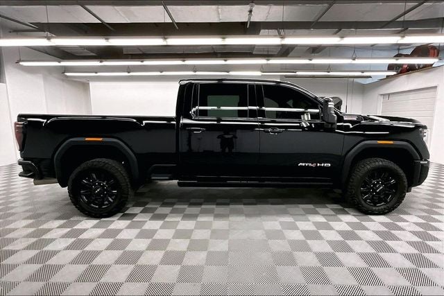 2025 GMC Sierra 2500HD AT4 4x4-Diesel-Sunroof-Adaptive Cruise-20'' Wheels