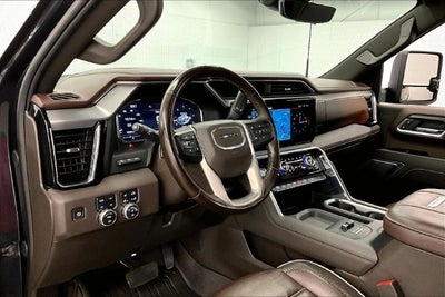 2025 GMC Sierra 2500HD Denali