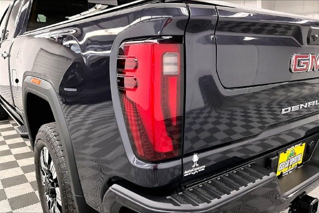2025 GMC Sierra 2500HD Denali