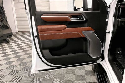 2025 GMC Sierra 2500HD Denali Ultimate 4X4-Diesel-5th Wheel