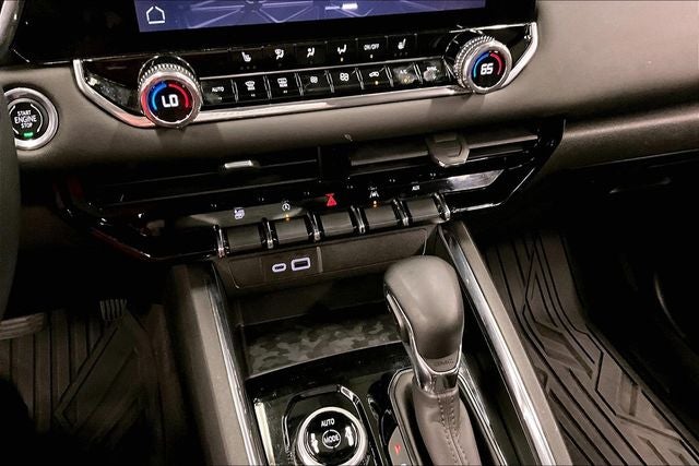 2023 GMC Canyon Elevation 4x4 - Premium Pkg - Tech Pkg - Sunroof