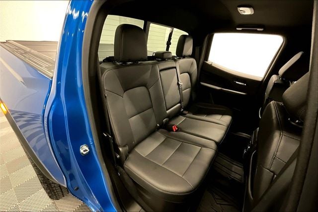 2023 GMC Canyon Elevation 4x4 - Premium Pkg - Tech Pkg - Adaptive Cruise