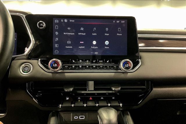 2023 GMC Canyon Elevation 4x4 - Premium Pkg - Tech Pkg - Adaptive Cruise