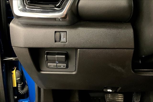 2023 GMC Canyon Elevation 4x4 - Premium Pkg - Tech Pkg - Adaptive Cruise