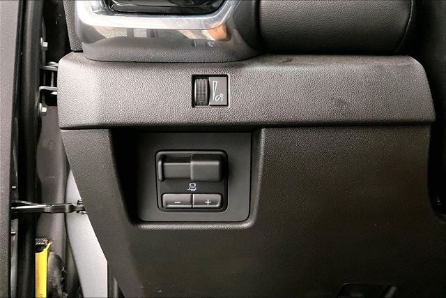 2024 GMC Canyon Elevation 4x4 - Sunroof - Adaptive Cruise - Htd Seats