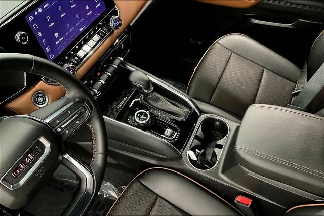 2023 GMC Canyon AT4 4x4 - Premium Pkg - Sunroof - Htd/Cooled Leather