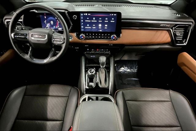 2023 GMC Canyon AT4 4x4 - Premium Pkg - Sunroof - Htd/Cooled Leather