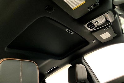 2023 GMC Canyon AT4 4x4 - Premium Pkg - Sunroof - Htd/Cooled Leather