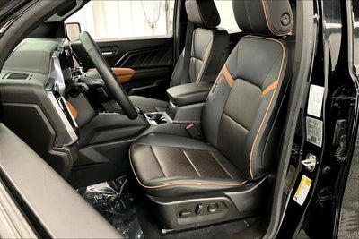 2023 GMC Canyon AT4 4x4 - Premium Pkg - Sunroof - Htd/Cooled Leather