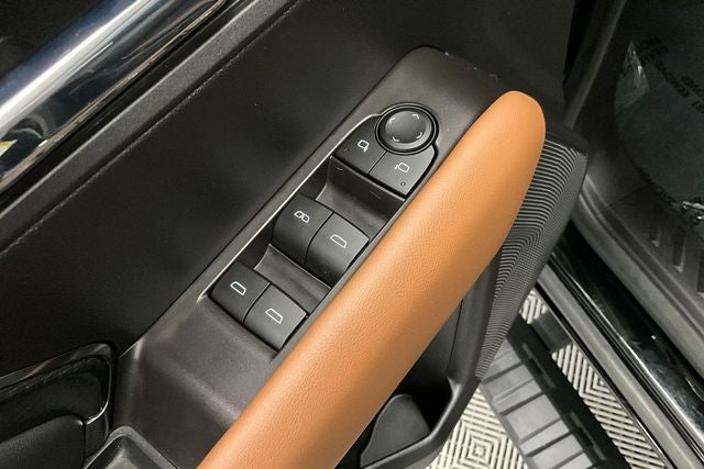 2023 GMC Canyon AT4 4x4 - Premium Pkg - Sunroof - Htd/Cooled Leather