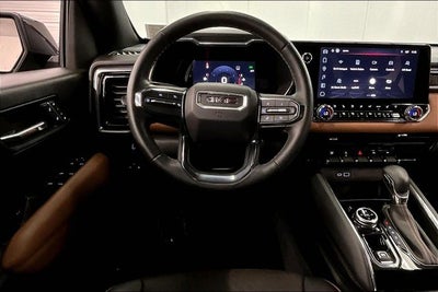 2023 GMC Canyon AT4 4x4 - Premium Pkg - Sunroof - Htd/Cooled Leather