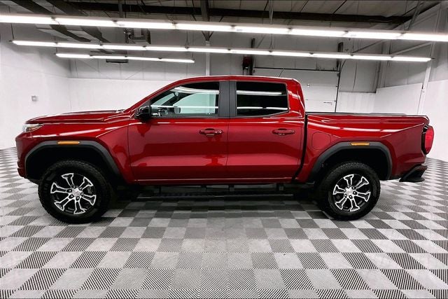 2024 GMC Canyon AT4 4x4 - Premium Pkg - Htd/Cooled Leather