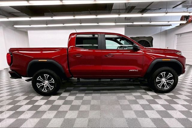 2024 GMC Canyon AT4 4x4 - Premium Pkg - Htd/Cooled Leather