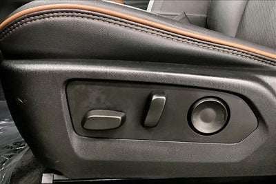 2024 GMC Canyon AT4 4x4 - Premium Pkg - Htd/Cooled Leather