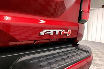 2024 GMC Canyon AT4 4x4 - Premium Pkg - Htd/Cooled Leather