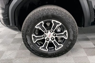 2024 GMC Canyon AT4 4X4 - Sunroof - Htd Seats - Remote Start