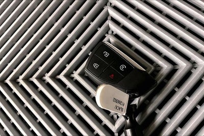 2024 GMC Canyon AT4 4X4 - Sunroof - Htd Seats - Remote Start