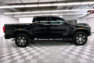 2024 GMC Canyon AT4 4X4 - Sunroof - Htd Seats - Remote Start