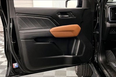 2024 GMC Canyon AT4 4X4 - Sunroof - Htd Seats - Remote Start