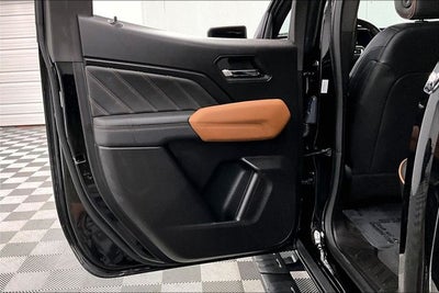 2024 GMC Canyon AT4 4X4 - Sunroof - Htd Seats - Remote Start