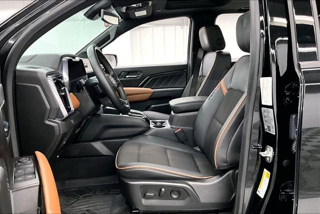 2024 GMC Canyon AT4 4X4 - Sunroof - Htd Seats - Remote Start