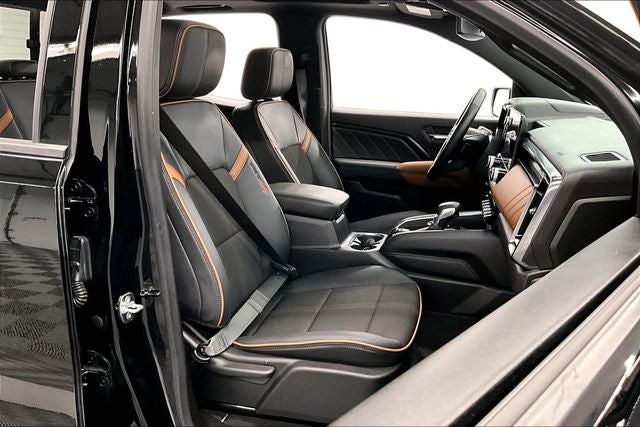 2024 GMC Canyon AT4 4X4 - Sunroof - Htd Seats - Remote Start
