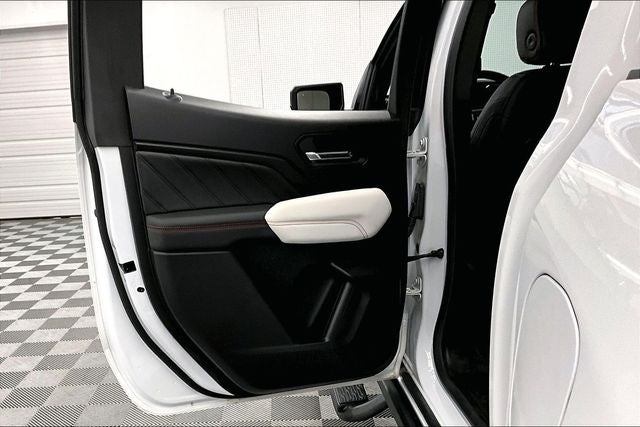 2024 GMC Canyon AT4X 4x4 - Sunroof - Htd/Cooled Leather