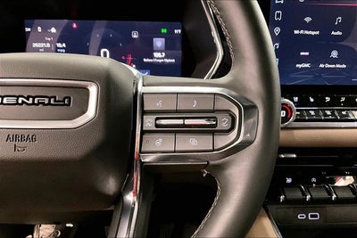 2024 GMC Canyon Denali