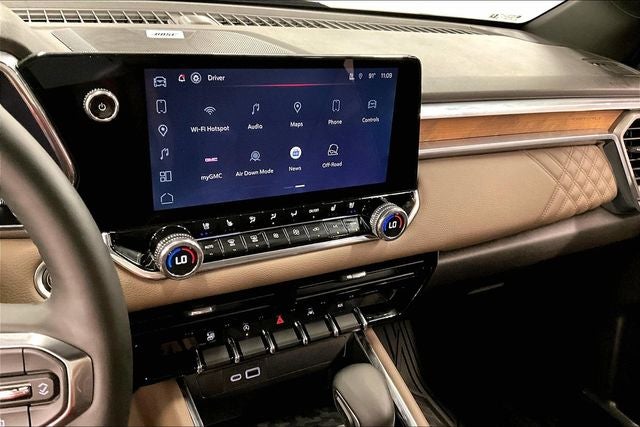 2024 GMC Canyon Denali