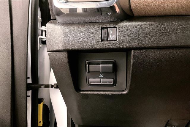 2024 GMC Canyon Denali 4x4 - Sunroof - Htd/Cooled Leather - 20'' Wheels