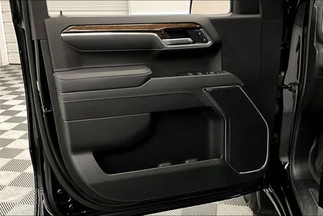 2025 GMC Sierra 1500 SLE 4x4 - Adaptive Cruise - Blind Spot Detection