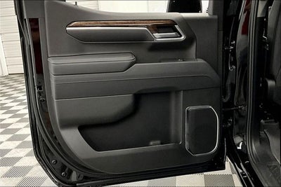 2025 GMC Sierra 1500 SLE 4x4 - Adaptive Cruise - Blind Spot Detection