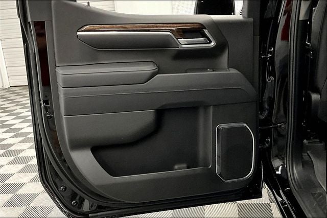 2025 GMC Sierra 1500 SLE 4x4 - Adaptive Cruise - Blind Spot Detection