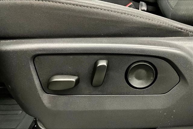 2025 GMC Sierra 1500 SLE 4x4 - Adaptive Cruise - Blind Spot Detection