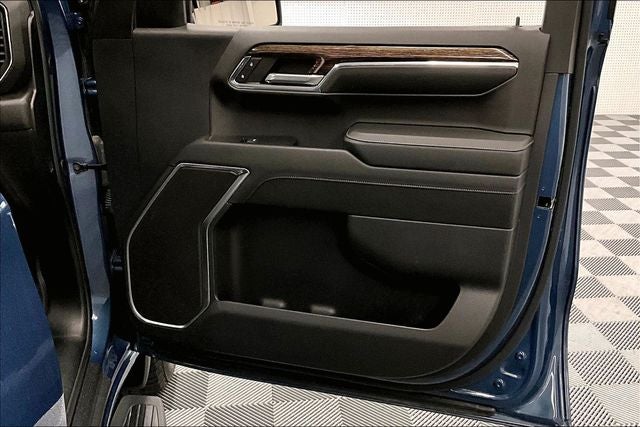 2024 GMC Sierra 1500 Elevation 4x4 - Black Pkg - Htd Seats - Remote Start