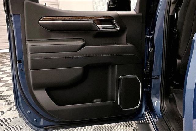 2024 GMC Sierra 1500 Elevation 4x4 - Black Pkg - Htd Seats - Remote Start