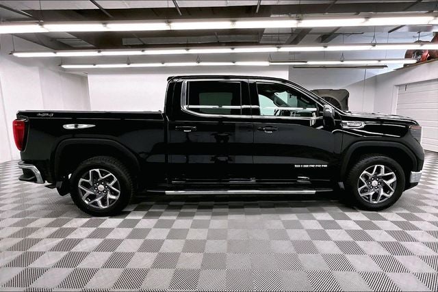 2024 GMC Sierra 1500 SLE