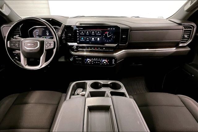 2024 GMC Sierra 1500 SLE