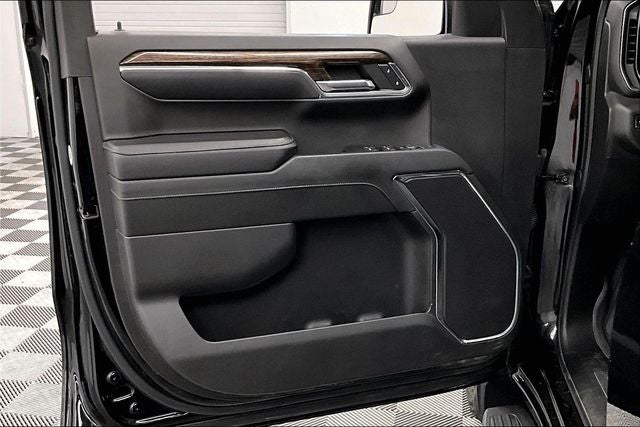 2024 GMC Sierra 1500 SLE