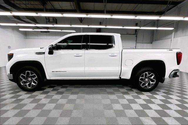2024 GMC Sierra 1500 SLE